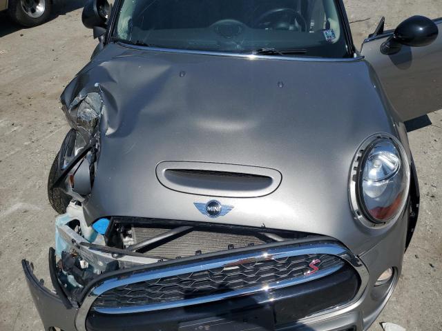 Photo 11 from auction – 2018 MINI COOPER S with VIN WMWXP7C56J2A49218