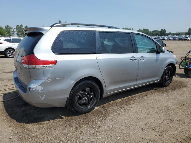 Фото 3 с аукциона – 2013 TOYOTA SIENNA LE с VIN 5TDKK3DC8DS357387