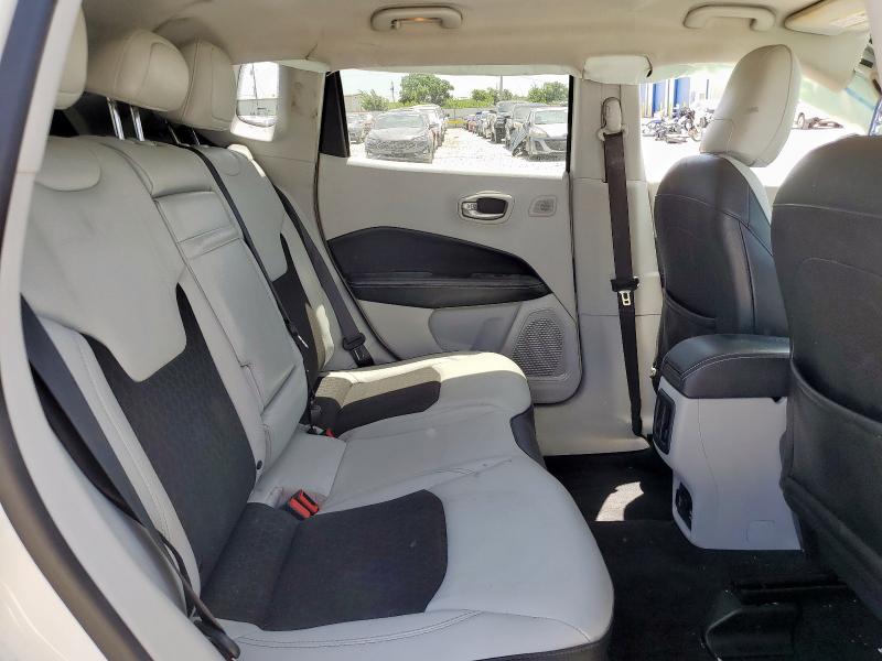 Photo 11 from auction – 2018 JEEP COMPASS LA with VIN 3C4NJCBB3JT124710