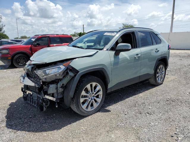 Photo 1 from auction – 2021 TOYOTA RAV4 XLE P with VIN JTMC1RFV3MD073864