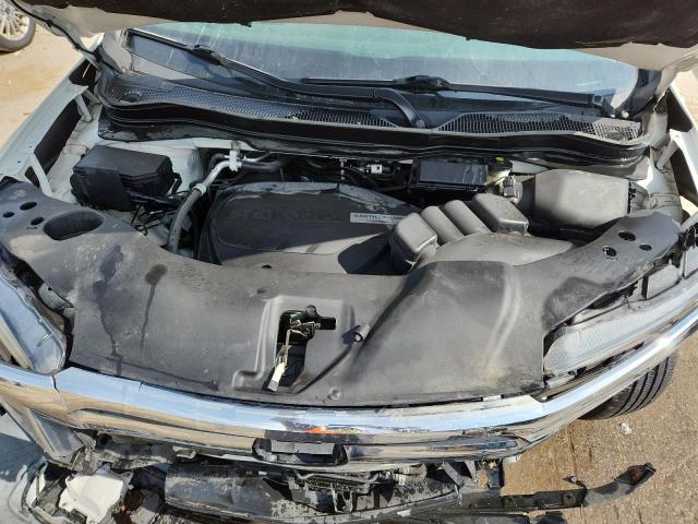 Фото 11 с аукциона – 2017 HONDA RIDGELINE с VIN 5FPYK3F76HB035357