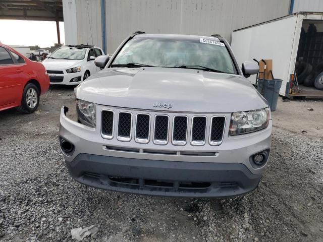 Photo 5 from auction – 2017 JEEP COMPASS LA with VIN 1C4NJCEB1HD160195