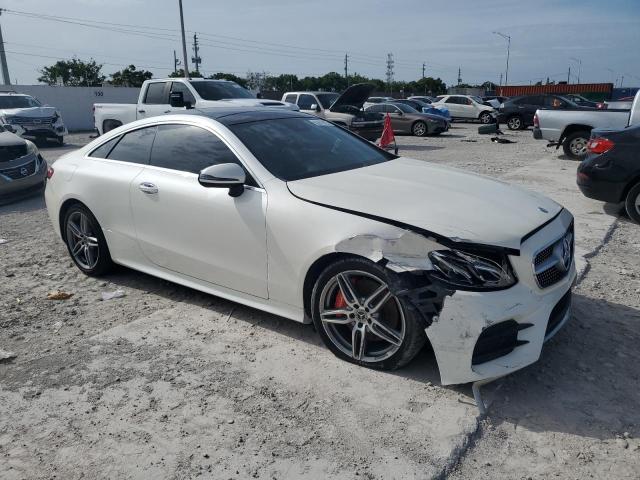 Photo 4 from auction – 2018 MERCEDES-BENZ E 400 with VIN WDD1J6FB3JF009695