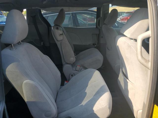 Photo 11 from auction – 2013 TOYOTA SIENNA LE with VIN 5TDKK3DC3DS294182