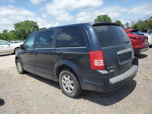 Photo 2 from auction – 2010 CHRYSLER TOWN & COU with VIN 2A4RR2D17AR334118
