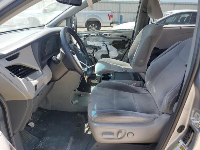 Photo 7 from auction – 2016 TOYOTA SIENNA LE with VIN 5TDKK3DC8GS755431