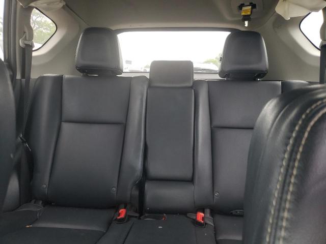 Photo 10 from auction – 2015 TOYOTA RAV4 LIMIT with VIN 2T3DFREV4FW325876