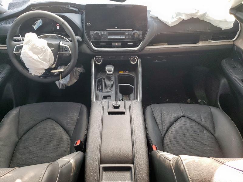 Photo 8 from auction – 2024 TOYOTA GRAND HIGH with VIN 5TDAAAB58RS054141