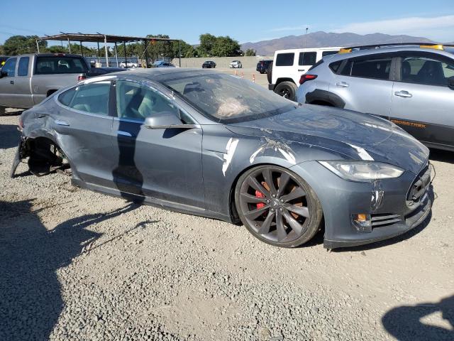 Photo 4 from auction – 2013 TESLA MODEL S with VIN 5YJSA1CP1DFP26946