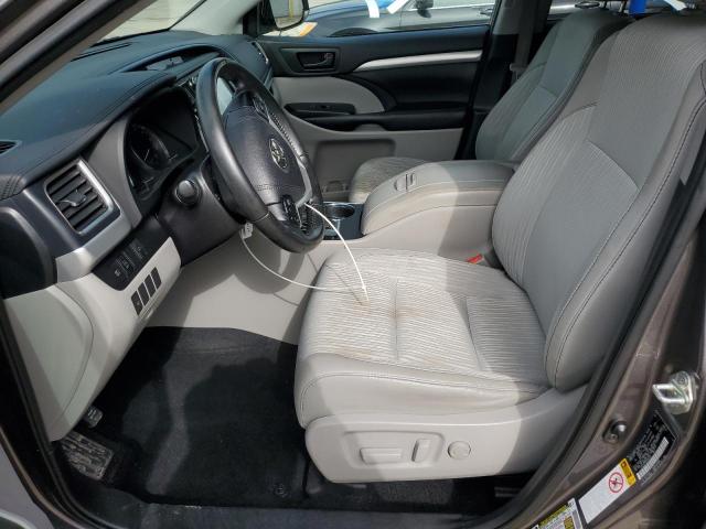 Photo 7 from auction – 2019 TOYOTA HIGHLANDER LE with VIN 5TDZZRFH2KS364161