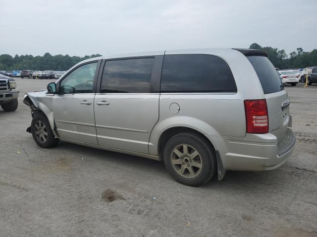 Photo 2 from auction – 2010 CHRYSLER TOWN & COU with VIN 2A4RR2D15AR387643
