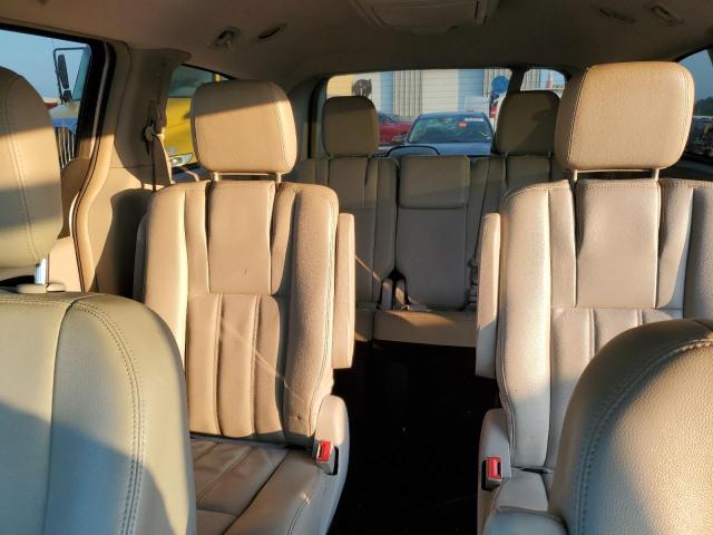 Photo 10 from auction – 2013 CHRYSLER TOWN & COU with VIN 2C4RC1BG3DR555129