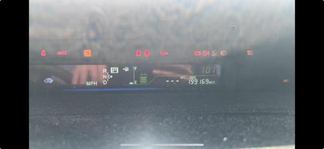 Photo 9 from auction – 2013 TOYOTA PRIUS V with VIN JTDZN3EU9D3254607