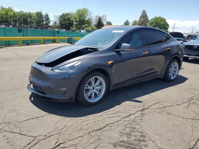 TESLA MODEL Y 2024 with VIN 7SAYGDEE2RF059384 - Photo from auction