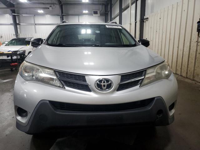 Zdjęcie 5 z aukcji – 2015 TOYOTA RAV4 LE z VIN JTMBFREV2FJ034234