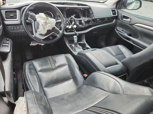 Photo 8 from auction – 2018 TOYOTA HIGHLANDER with VIN 5TDJZRFH4JS487908