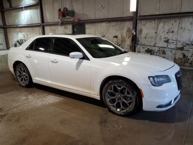 Photo 4 from auction – 2016 CHRYSLER 300 S with VIN 2C3CCAGG4GH112047