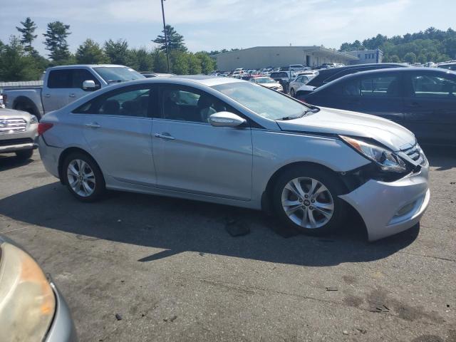 Photo 4 from auction – 2011 HYUNDAI SONATA SE with VIN 5NPEC4AC6BH125393