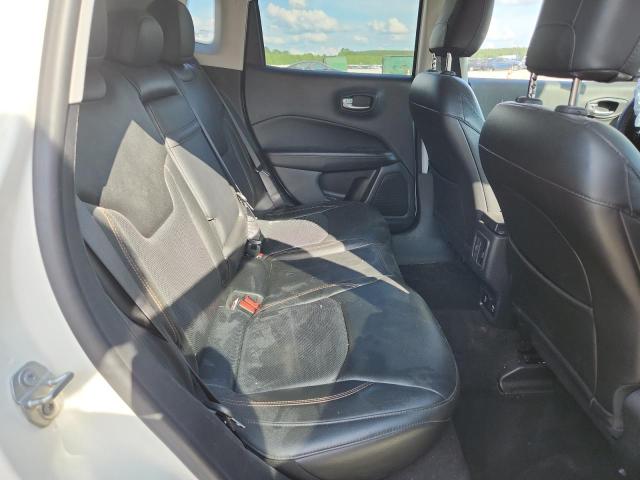 Photo 11 from auction – 2018 JEEP COMPASS LIMITED with VIN 3C4NJDCB8JT463564