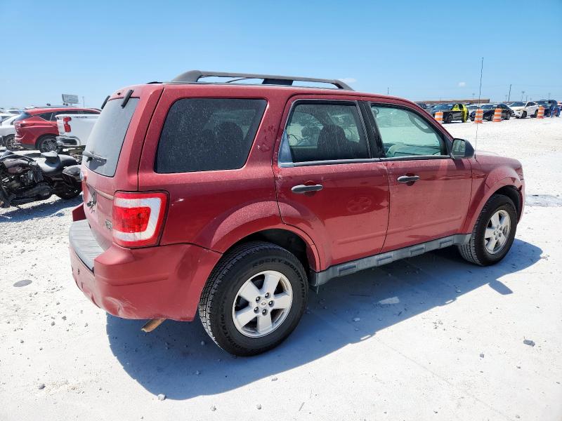 Photo 3 from auction – 2010 FORD ESCAPE XLT with VIN 1FMCU0D78AKC94239