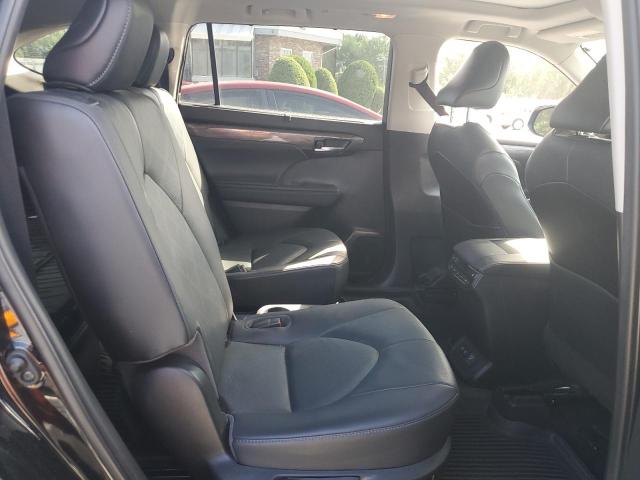 Photo 11 from auction – 2021 TOYOTA HIGHLANDER with VIN 5TDEBRCH2MS039794