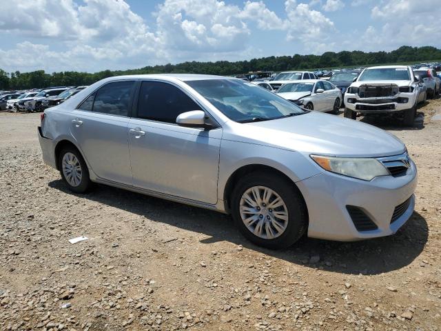 Photo 4 from auction – 2014 TOYOTA CAMRY L with VIN 4T4BF1FK8ER404512