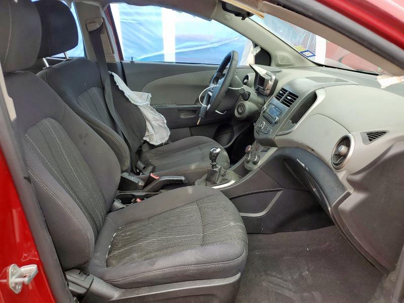 Photo 7 from auction – 2012 CHEVROLET SONIC LT with VIN 1G1JD5SH3C4152286