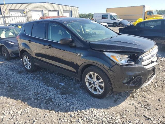 Photo 4 from auction – 2019 FORD ESCAPE SE with VIN 1FMCU0GDXKUB22124