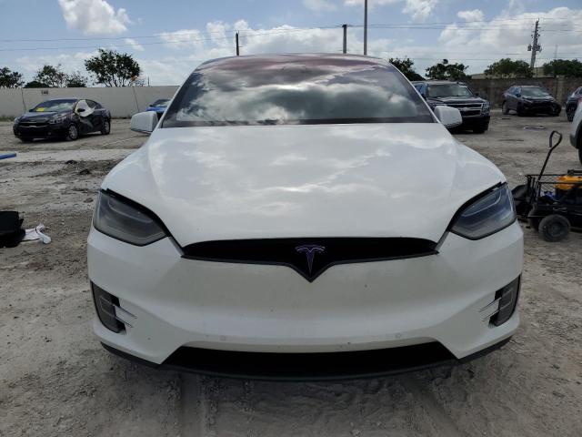 Photo 5 from auction – 2017 TESLA MODEL X with VIN 5YJXCBE20HF074138