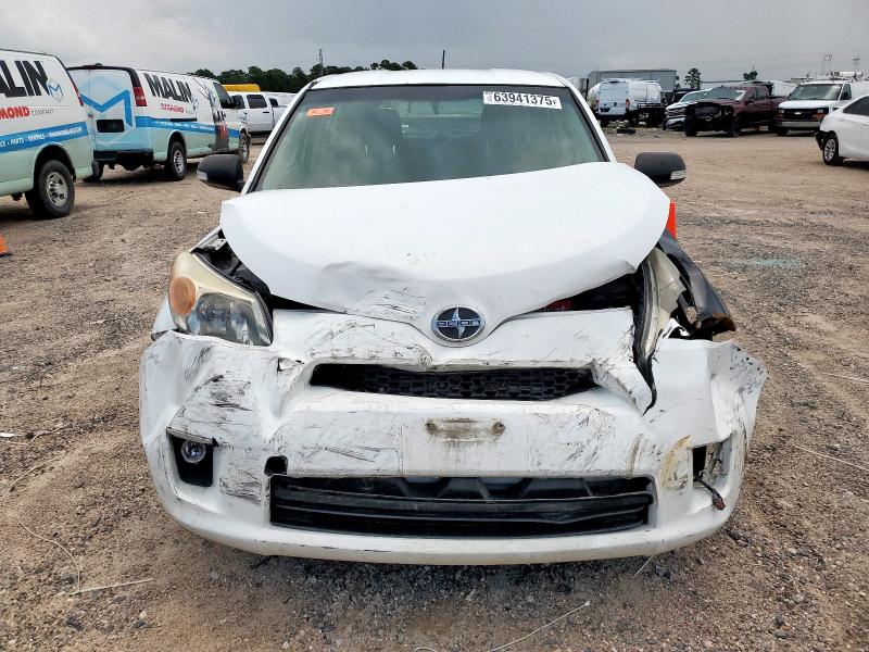 Photo 5 from auction – 2008 TOYOTA SCION XD with VIN JTKKU10448J030011