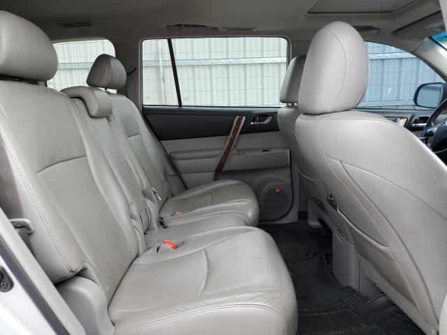 Photo 11 from auction – 2013 TOYOTA HIGHLANDER with VIN 5TDDK3EH3DS215242