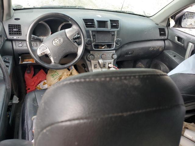 Photo 8 from auction – 2013 TOYOTA HIGHLANDER with VIN 5TDBK3EH0DS257536