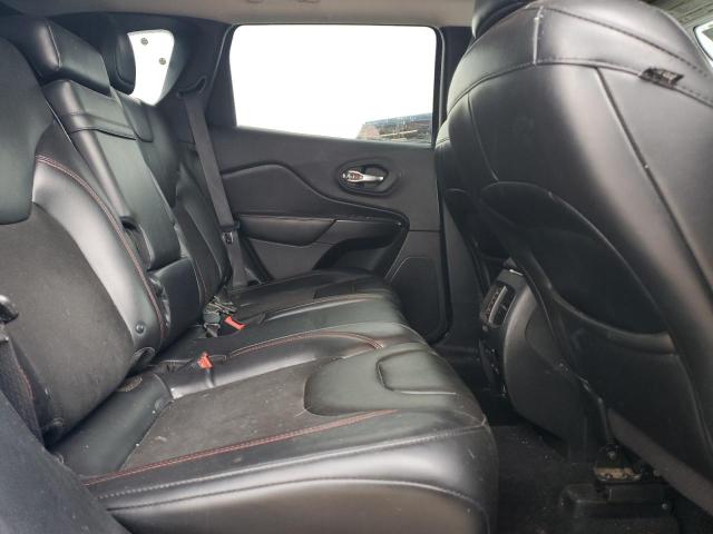 Photo 11 from auction – 2019 JEEP CHEROKEE T with VIN 1C4PJMBX9KD374454