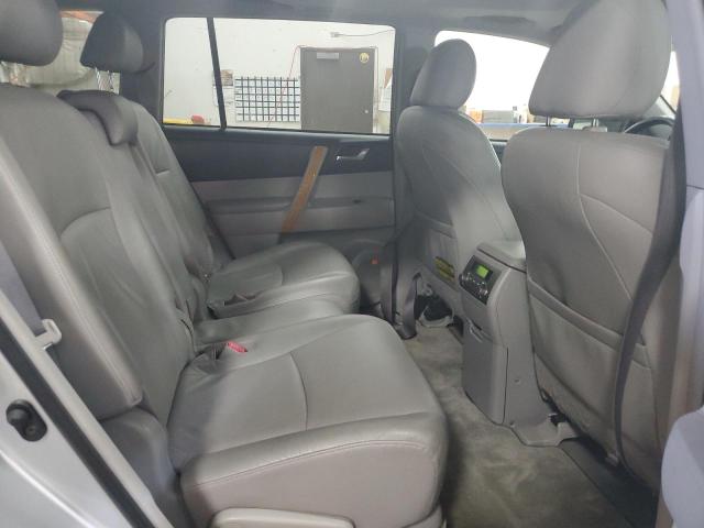 Photo 11 from auction – 2010 TOYOTA HIGHLANDER with VIN JTEJW3EHXA2045242