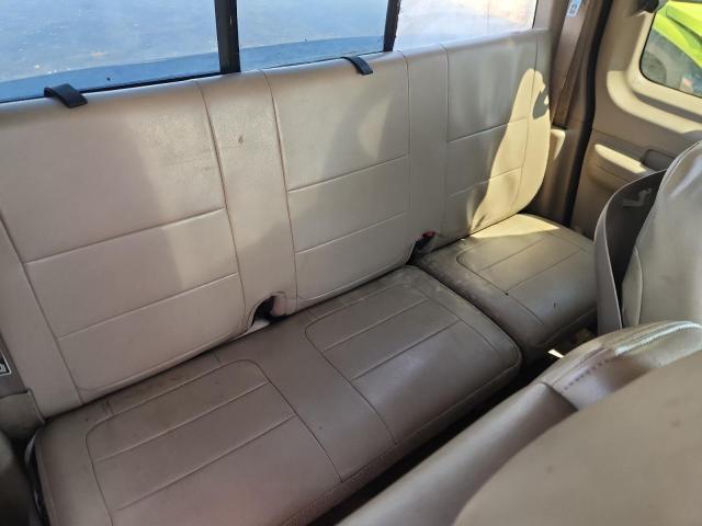 Photo 10 from auction – 2002 FORD F150 with VIN 1FTRX18L62KA58287