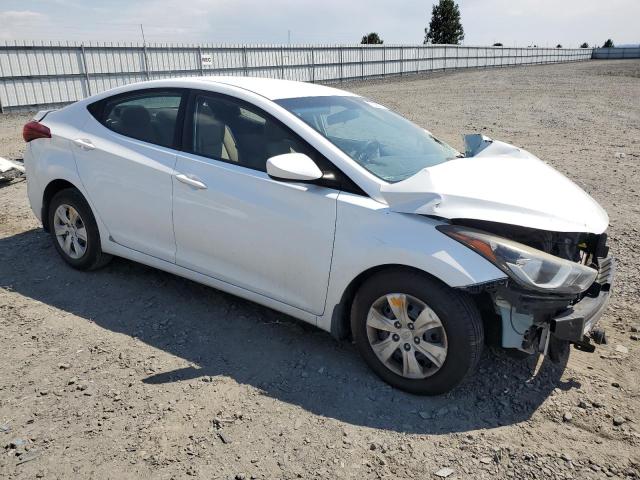 Photo 4 from auction – 2016 HYUNDAI ELANTRA SE with VIN 5NPDH4AE2GH778454