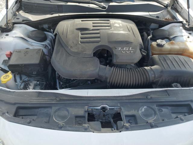 Photo 11 from auction – 2019 CHRYSLER 300 LIMITE with VIN 2C3CCAEG4KH518115