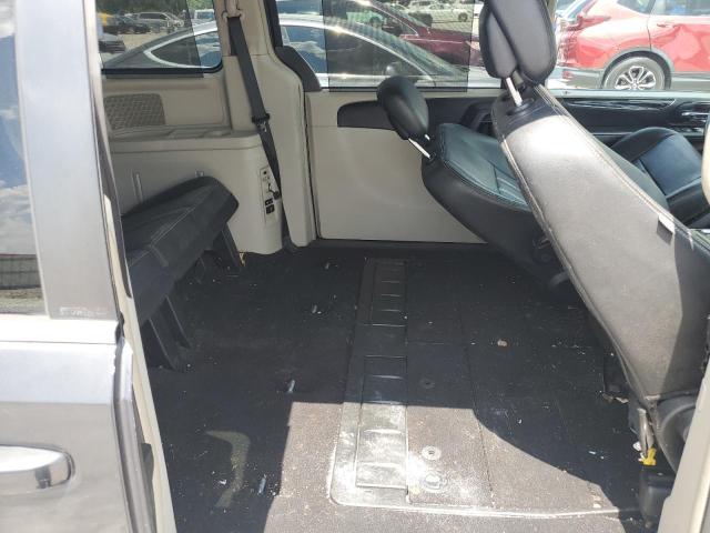 Photo 11 from auction – 2013 CHRYSLER TOWN & COU with VIN 2C4RC1BGXDR783113
