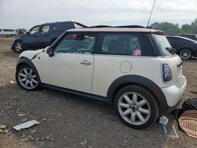 Photo 2 from auction – 2011 MINI COOPER with VIN WMWSU3C5XBT184397