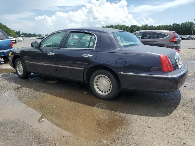 Photo 2 from auction – 2000 LINCOLN TOWN CAR E with VIN 1LNHM81W2YY918401