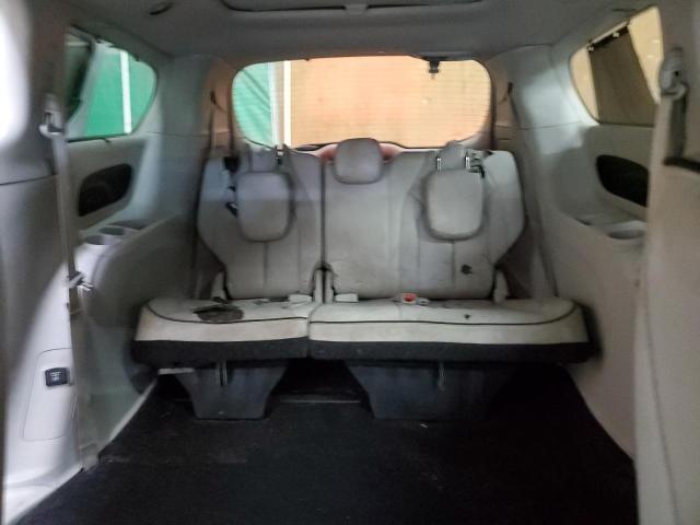 Photo 10 from auction – 2017 CHRYSLER PACIFICA E with VIN 2C4RC1N79HR760097