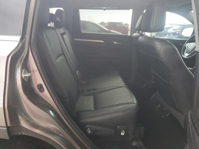 صورة رقم 11 من المزاد - 2016 TOYOTA HIGHLANDER مع VIN 5TDJKRFH7GS331388
