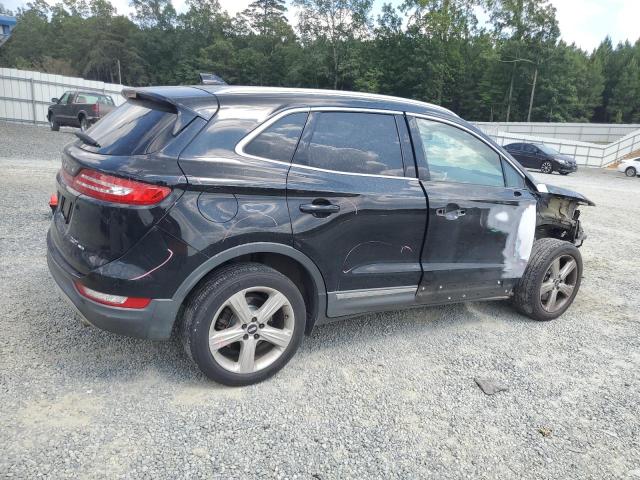 Photo 3 from auction – 2017 LINCOLN MKC PREMIE with VIN 5LMCJ1D95HUL27841
