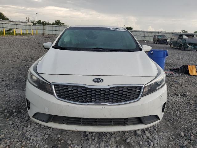 Photo 5 from auction – 2017 KIA FORTE LX with VIN 3KPFK4A7XHE075959