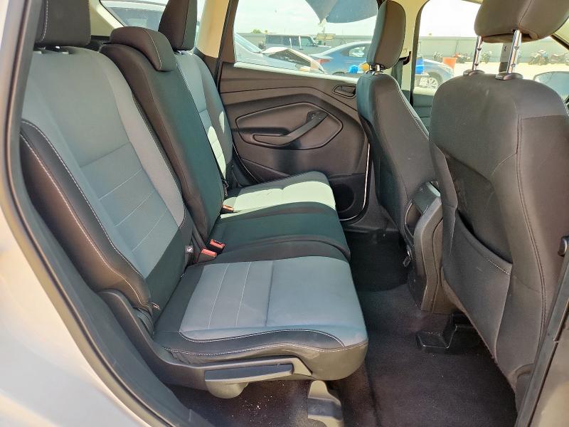 Photo 10 from auction – 2019 FORD ESCAPE S with VIN 1FMCU0F75KUB34452