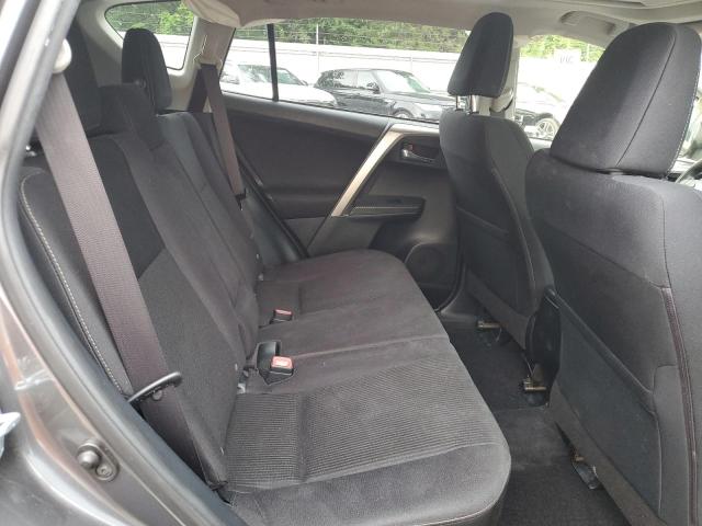Photo 11 from auction – 2015 TOYOTA RAV4 XLE with VIN JTMRFREV0FD168348