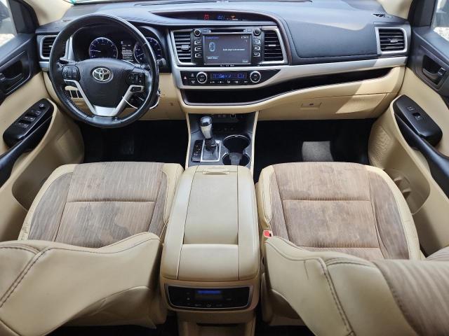 Photo 8 from auction – 2018 TOYOTA HIGHLANDER with VIN 5TDBZRFH5JS872494
