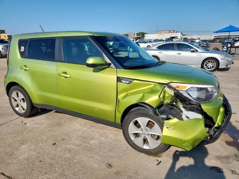 Photo 4 from auction – 2014 KIA SOUL with VIN KNDJN2A26E7733184