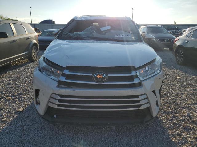Photo 5 from auction – 2019 TOYOTA HIGHLANDER SE with VIN 5TDJZRFH4KS735222