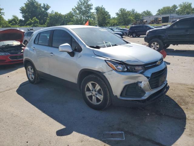 Photo 4 from auction – 2020 CHEVROLET TRAX LS with VIN 3GNCJKSB2LL200705